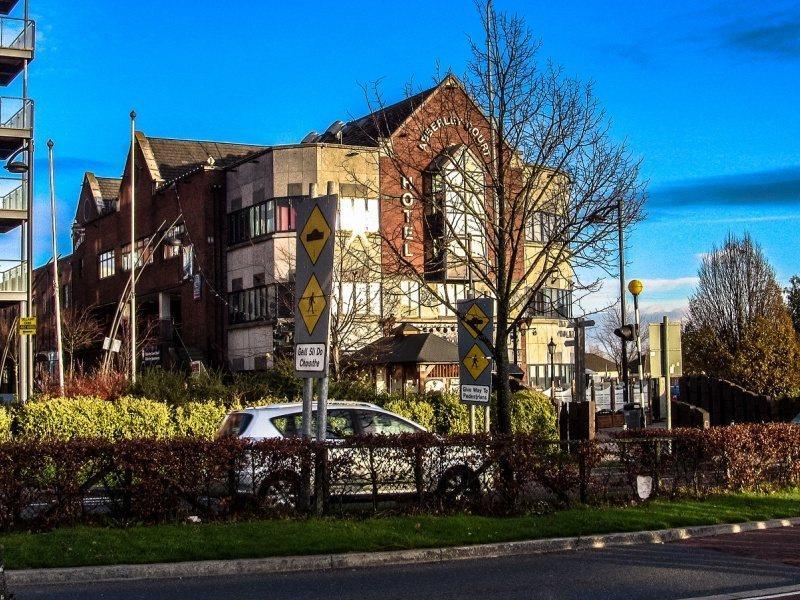 Abberley Court Hotel Tallaght Eksteriør billede