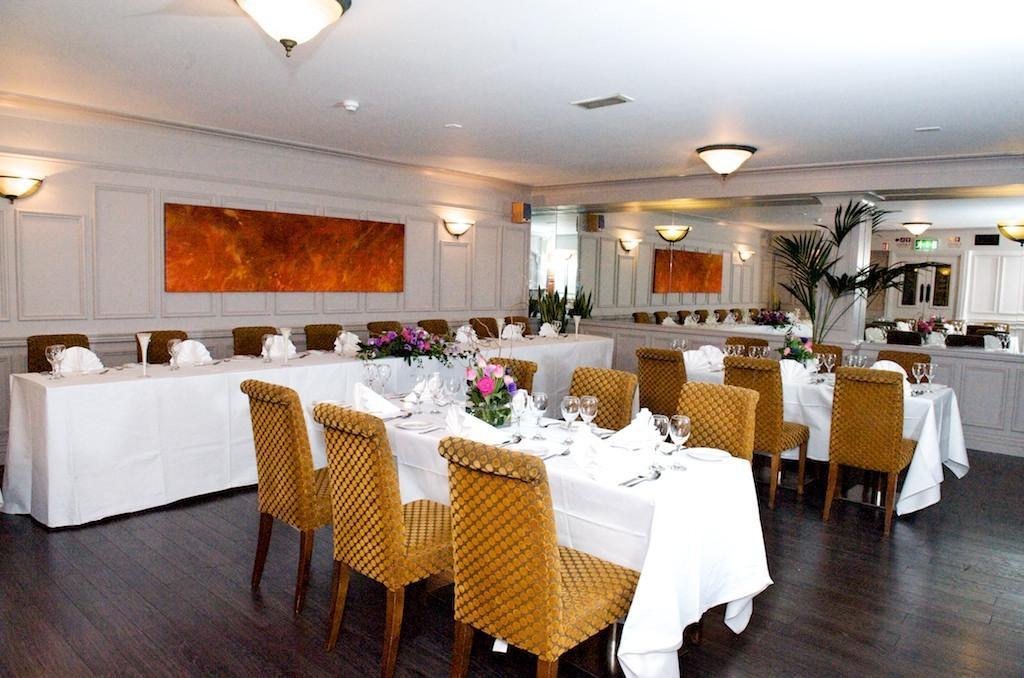 Abberley Court Hotel Tallaght Eksteriør billede
